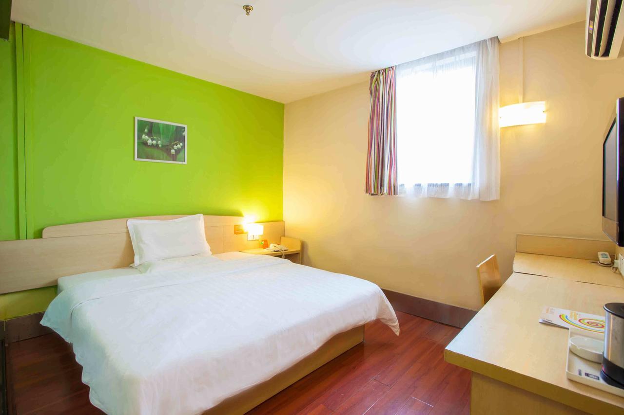 7Days Inn Wuhan Zhuankou Development Zone Jianghan University Номер фото