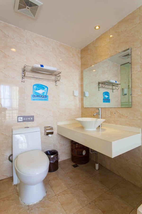 7Days Inn Wuhan Zhuankou Development Zone Jianghan University Номер фото