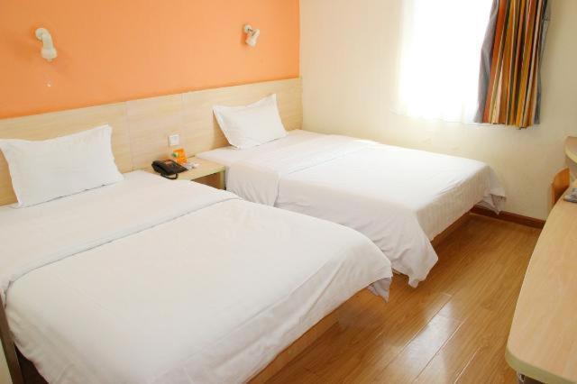 7Days Inn Wuhan Zhuankou Development Zone Jianghan University Екстер'єр фото